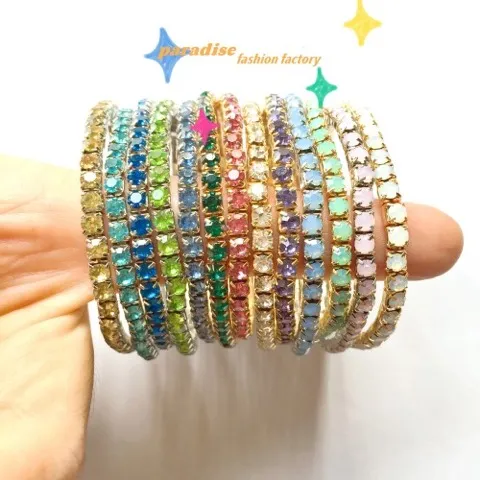 Sparking Style with Rhinestone Stretch Bracelets
